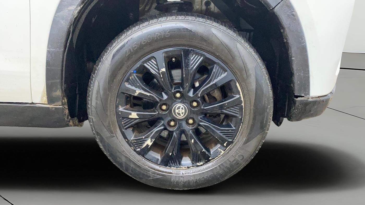 2022 Toyota URBAN CRUISER HIGH GRADE MT, Petrol, Manual, 39,099 km, Right Front Wheel