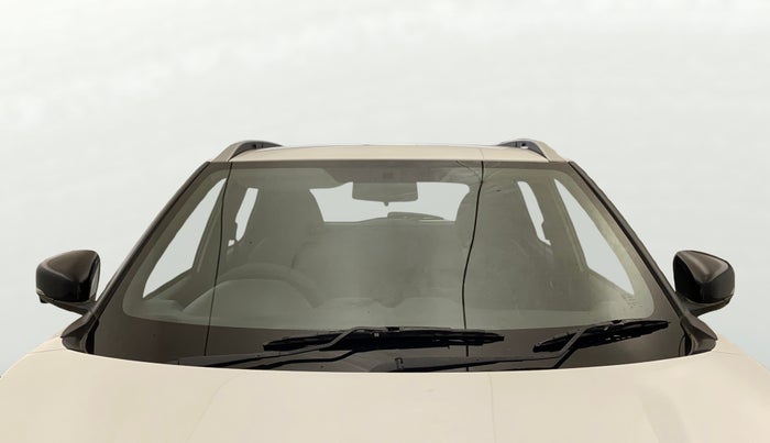2023 Nissan MAGNITE XV PREMIUM, Petrol, Manual, 38,946 km, Front Windshield