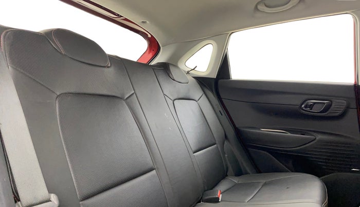 2021 Hyundai NEW I20 ASTA 1.2 AT, Petrol, Automatic, 24,758 km, Right Side Rear Door Cabin