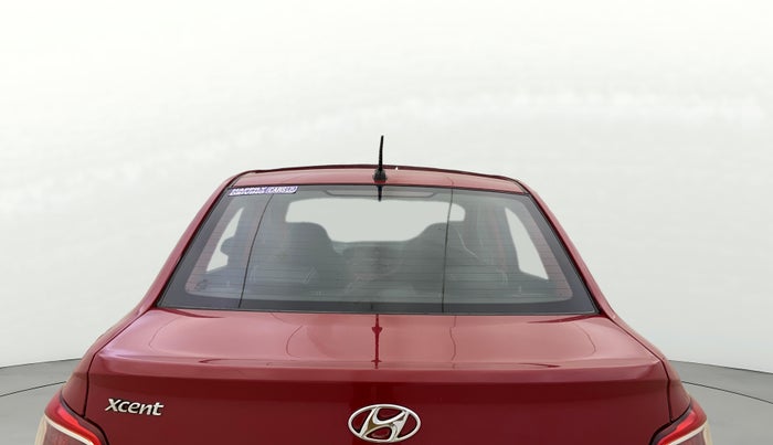 2015 Hyundai Xcent S (O) 1.2, Petrol, Manual, 76,484 km, Rear Windshield