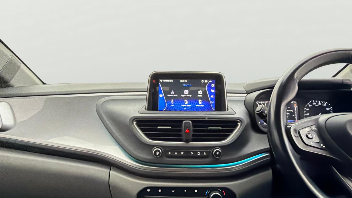 2020 Tata ALTROZ XZ PETROL, Petrol, Manual, 64,354 km, Air Conditioner