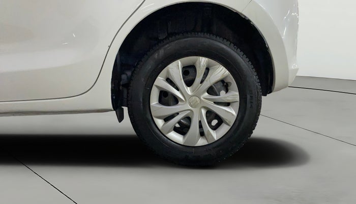 2020 Maruti Swift VXI, Petrol, Manual, 35,194 km, Left Rear Wheel