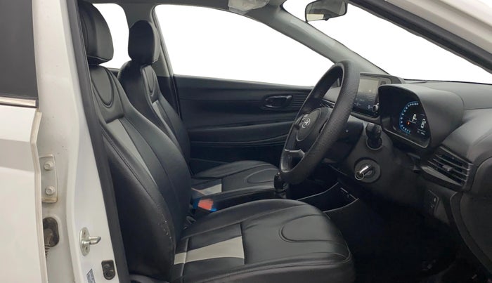 2021 Hyundai NEW I20 SPORTZ 1.2 MT, Petrol, Manual, 34,435 km, Right Side Front Door Cabin
