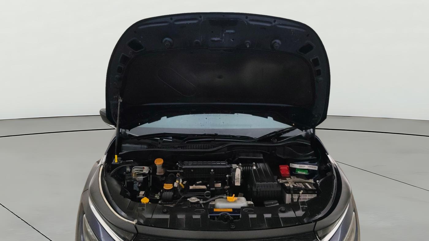 2024 Tata ALTROZ XZA + SUNROOF, Petrol, Automatic, 13,097 km, Open Bonet