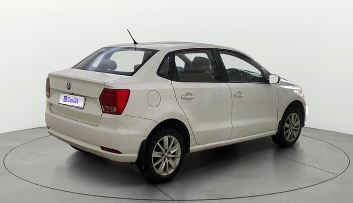 2016 Volkswagen Ameo HIGHLINE1.2L, Petrol, Manual, 41,265 km, Right Back Diagonal