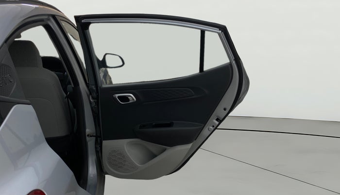 2022 Hyundai GRAND I10 NIOS ASTA AMT 1.2 KAPPA VTVT, Petrol, Automatic, 16,256 km, RHS Rear Door