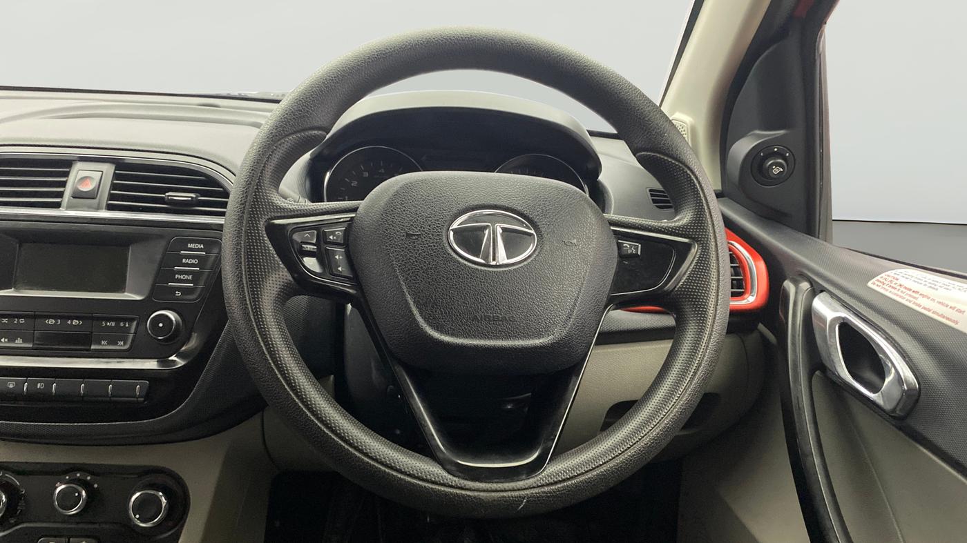 2019 Tata Tiago XZA PETROL, Petrol, Automatic, 64,950 km, Steering Wheel Close Up