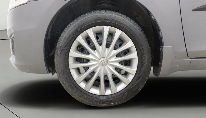 2017 Maruti Ciaz DELTA 1.4 MT PETROL, Petrol, Manual, 86,906 km, Left Front Wheel