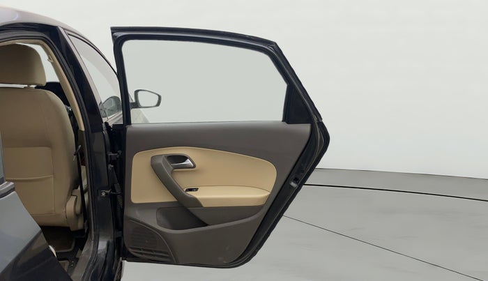 2016 Volkswagen Vento HIGHLINE 1.6 MPI, Petrol, Manual, 80,398 km, RHS Rear Door