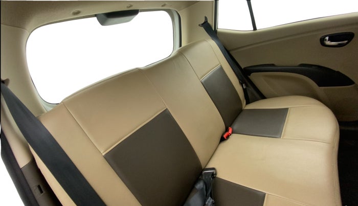 2013 Hyundai i10 MAGNA 1.2, Petrol, Manual, 32,147 km, Right Side Rear Door Cabin