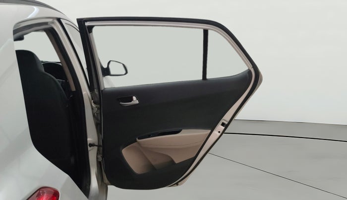 2015 Hyundai Grand i10 ASTA AT 1.2 KAPPA VTVT, Petrol, Automatic, 59,070 km, RHS Rear Door