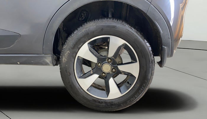 2019 Tata NEXON XZA PLUS PETROL, Petrol, Automatic, 98,186 km, Left Rear Wheel
