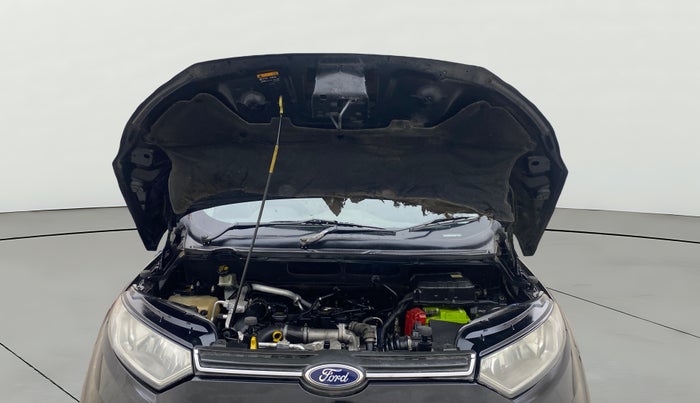 2015 Ford Ecosport TITANIUM+ 1.5L DIESEL, Diesel, Manual, 1,06,174 km, Open Bonet