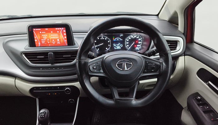 2022 Tata ALTROZ XZ PETROL, Petrol, Manual, 1,03,984 km, Steering Wheel Close Up