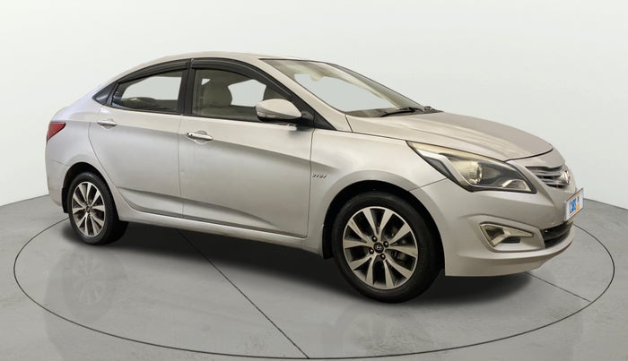 2015 Hyundai Verna FLUIDIC 4S 1.6 VTVT S(O), Petrol, Manual, 59,569 km, Right Front Diagonal
