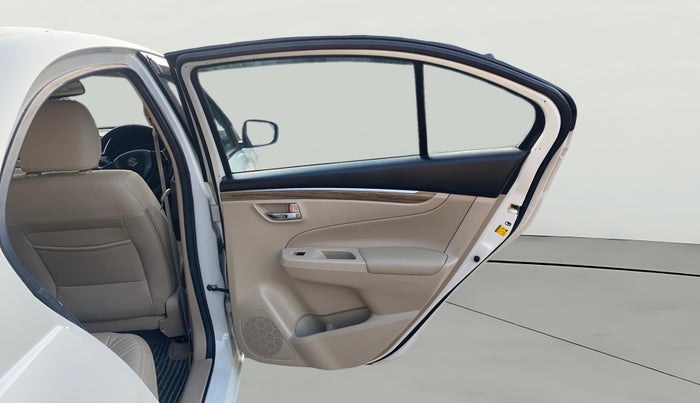 2022 Maruti Ciaz ALPHA 1.5 SHVS PETROL, Petrol, Manual, 20,693 km, RHS Rear Door