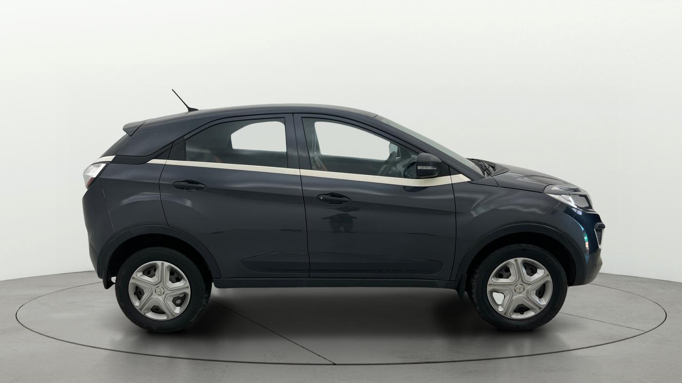 2019 Tata NEXON XMA PETROL, Petrol, Automatic, 54,604 km, Right Side View