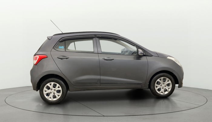 2016 Hyundai Grand i10 SPORTZ 1.2 KAPPA VTVT, Petrol, Manual, 76,656 km, Right Side View