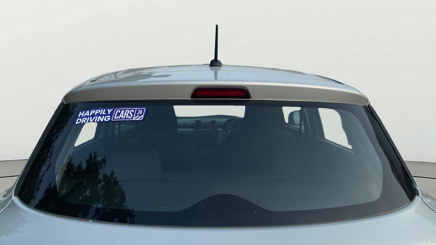 2020 Maruti Swift VXI AMT, Petrol, Automatic, 1,08,093 km, Rear Windshield