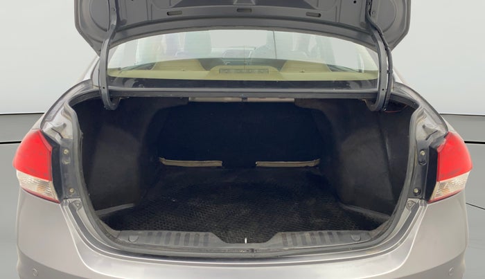 2015 Maruti Ciaz ZXI, Petrol, Manual, 78,259 km, Boot Open Zoomed View