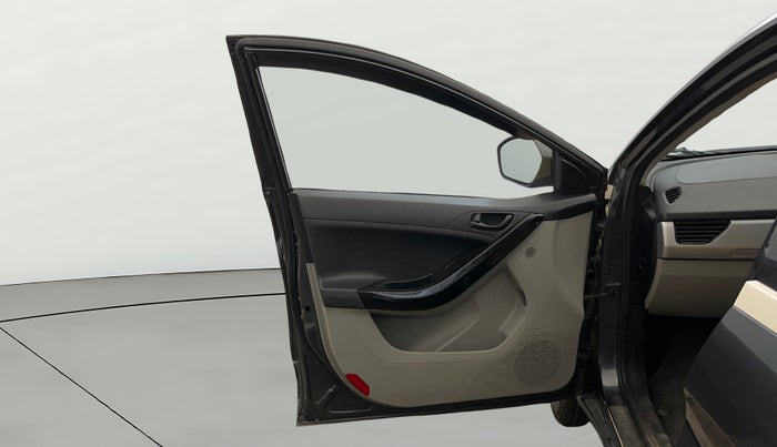 2019 Tata NEXON XM PETROL, Petrol, Manual, 50,599 km, LHS Front Door