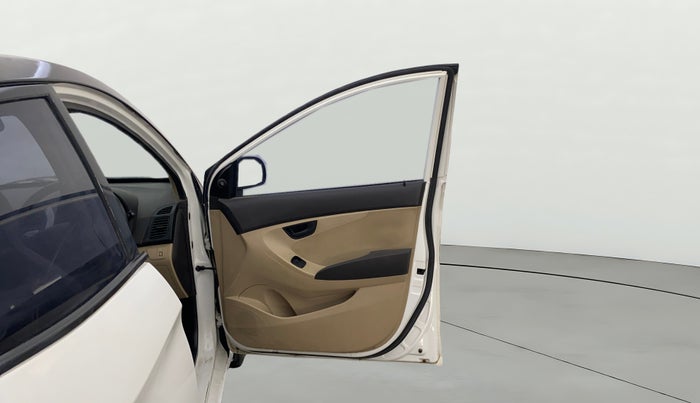 2017 Hyundai Eon MAGNA +, Petrol, Manual, 65,107 km, RHS Front Door