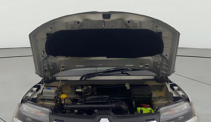 2022 Renault Kwid RXT 1.0 AMT, Petrol, Automatic, 35,929 km, Open Bonet