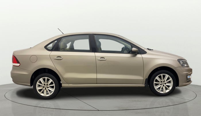 2016 Volkswagen Vento HIGHLINE PETROL AT, Petrol, Automatic, 76,549 km, Right Side View