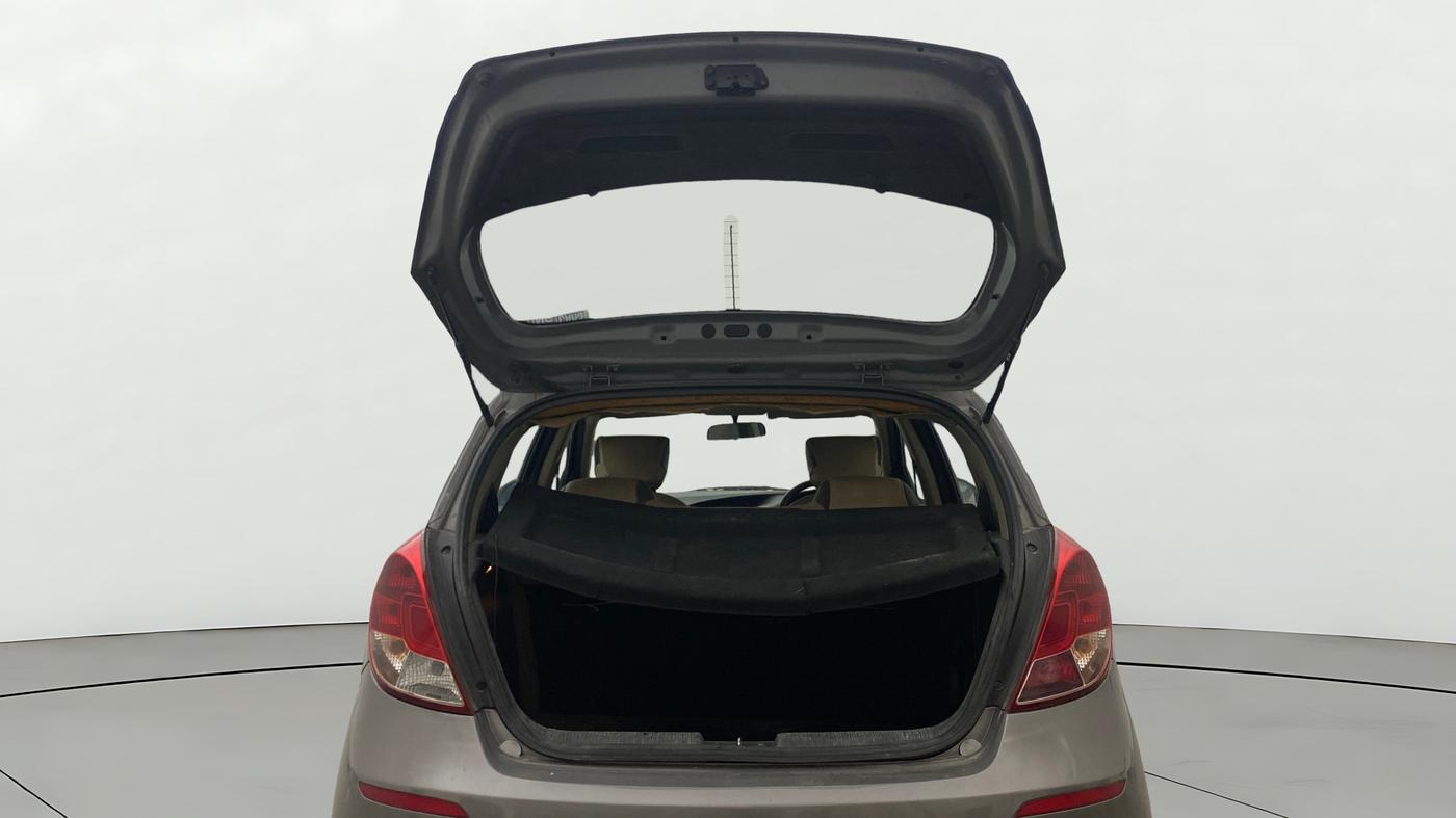 2012 Hyundai i20 MAGNA 1.4 CRDI, Diesel, Manual, 1,48,132 km, Boot Door Open