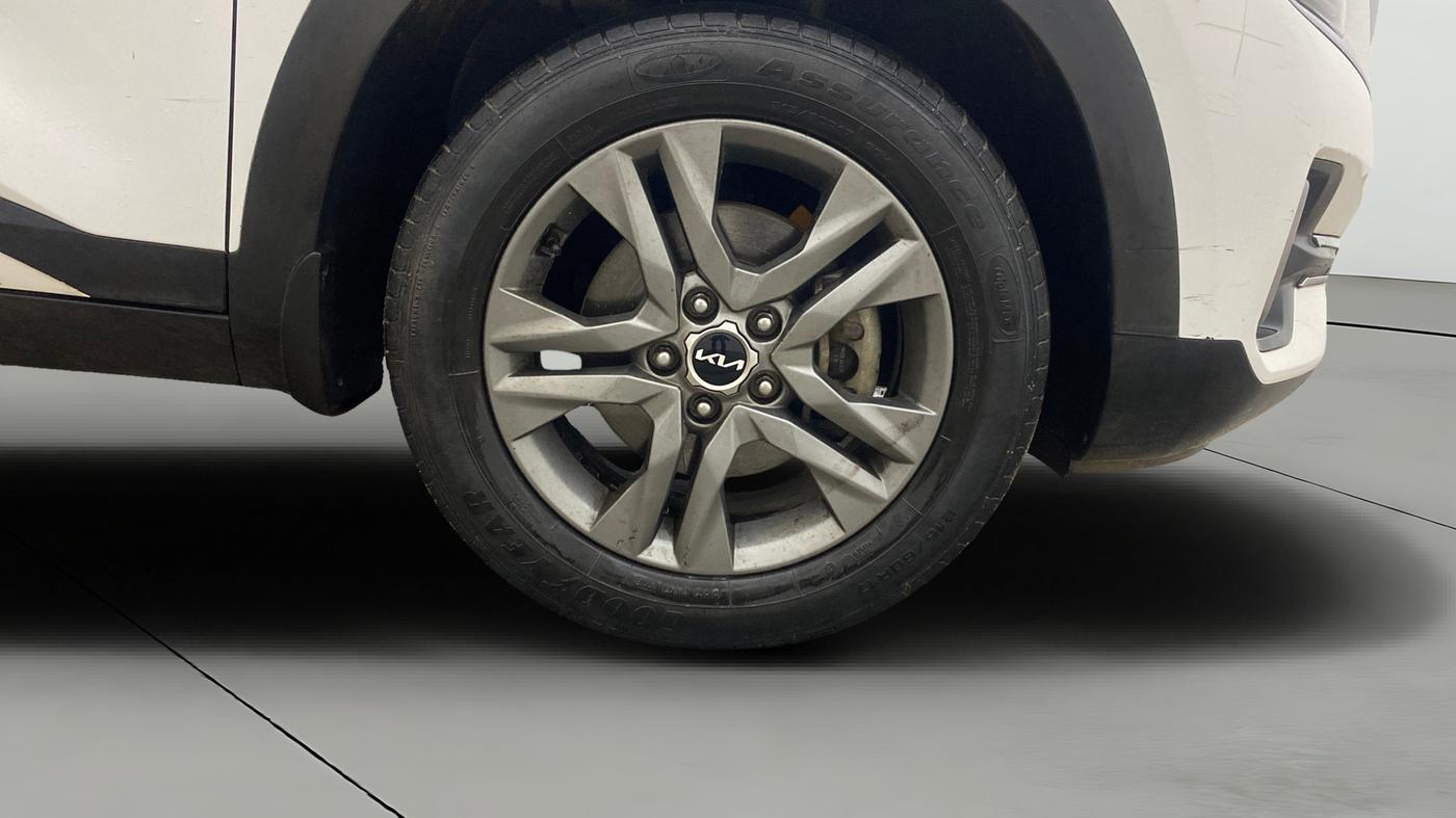 2021 KIA SELTOS HTX IVT 1.5 PETROL, Petrol, Automatic, 70,627 km, Right Front Wheel