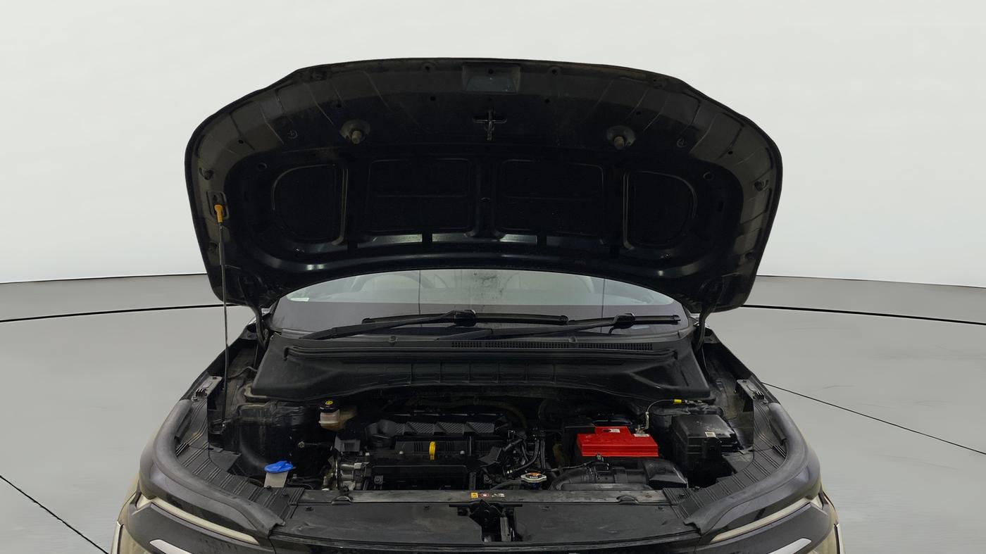 2023 KIA CARENS PRESTIGE 1.5 PETROL 7 STR, Petrol, Manual, 40,272 km, Open Bonet