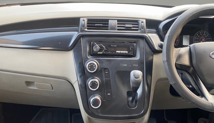 2017 Mahindra Kuv100 K4 6 STR, Petrol, Manual, 91,898 km, Air Conditioner