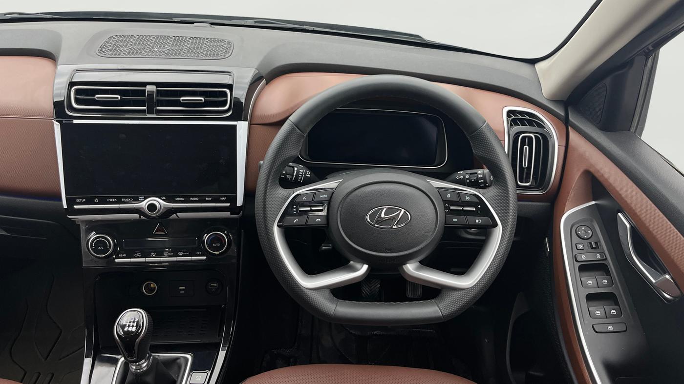 2022 Hyundai ALCAZAR PLATINUM 2.0 MT 7STR, Petrol, Manual, 15,300 km, Steering Wheel Close Up
