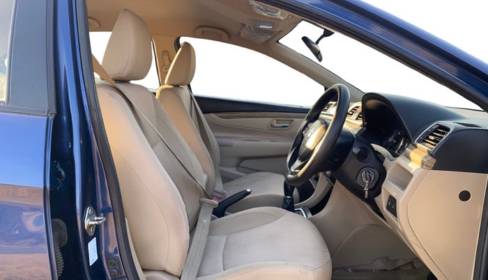 2021 Maruti Ciaz DELTA AT 1.5 SHVS PETROL, Petrol, Automatic, 54,986 km, Right Side Front Door Cabin