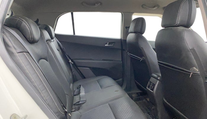 2016 Hyundai Creta SX PLUS 1.6 PETROL, Petrol, Manual, 84,413 km, Right Side Rear Door Cabin