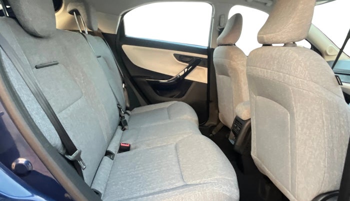 2024 Tata Curvv Creative 1.2 Petrol 7DCA, Petrol, Automatic, 18,099 km, Right Side Rear Door Cabin