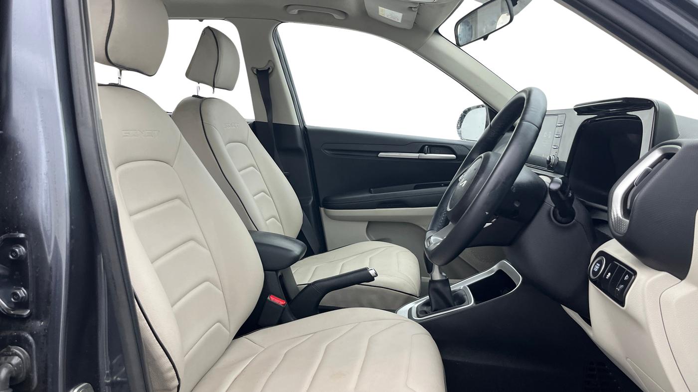 2021 KIA SONET HTX 1.5, Diesel, Manual, 48,554 km, Right Side Front Door Cabin