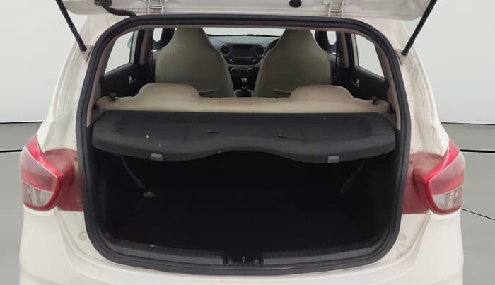 2017 Hyundai Grand i10 SPORTZ (O) 1.2 KAPPA VTVT, Petrol, Manual, 33,160 km, Boot Open Zoomed View