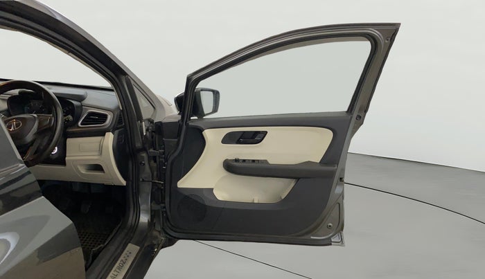 2023 Tata ALTROZ XM PLUS DIESEL, Diesel, Manual, 41,731 km, RHS Front Door