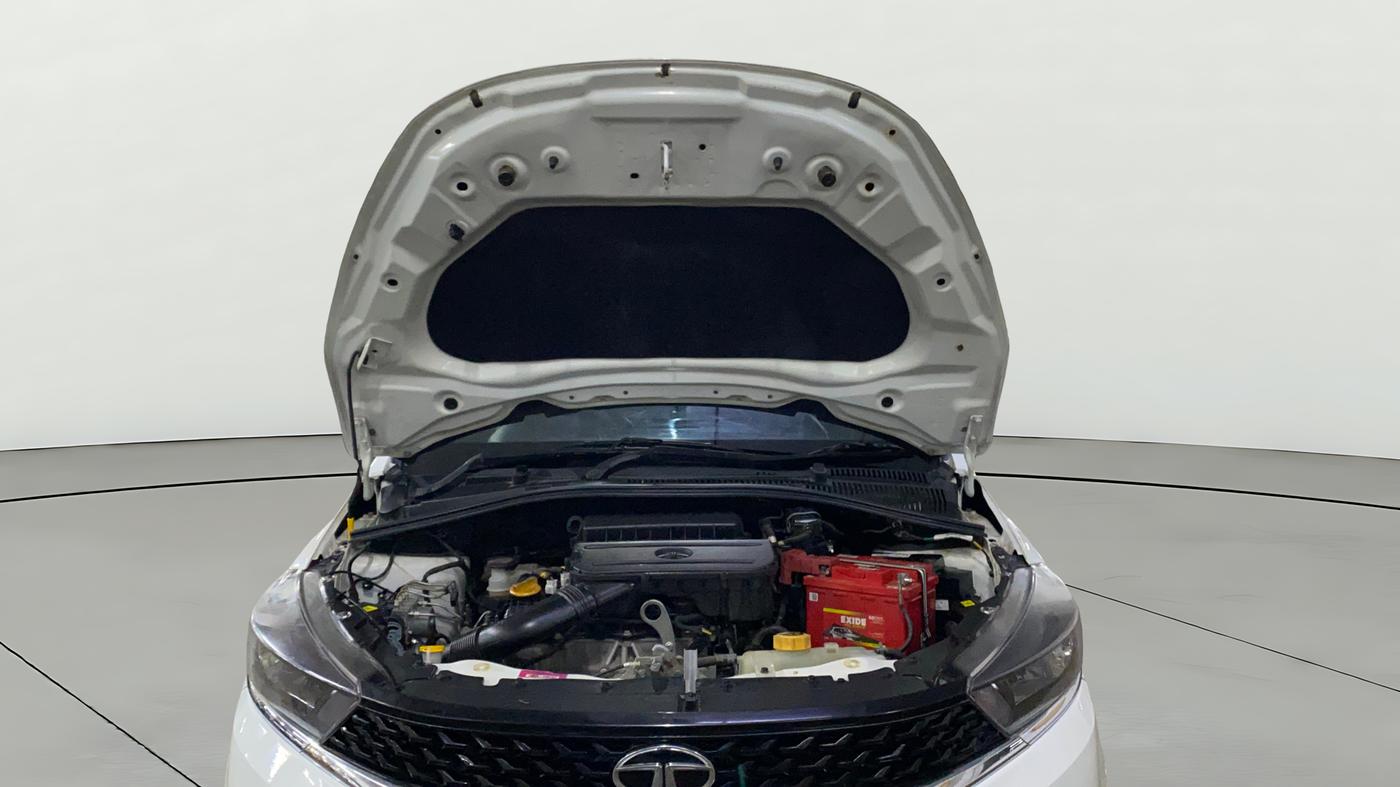 2022 Tata Tiago XT CNG, CNG, Manual, 14,186 km, Open Bonet