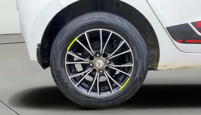 2016 Hyundai Grand i10 1.2 SPORTZ PRIME EDITION VTVT, Petrol, Manual, 80,892 km, Right Rear Wheel