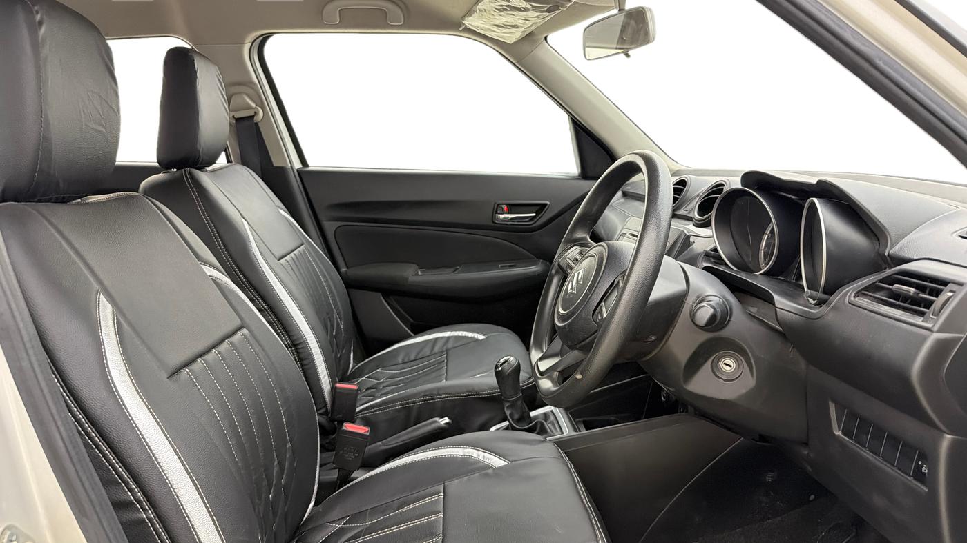2018 Maruti Swift VXI, Petrol, Manual, 13,678 km, Right Side Front Door Cabin