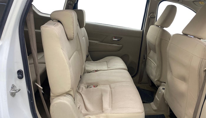 2021 Maruti Ertiga VXI SHVS, Petrol, Manual, 1,09,947 km, Right Side Rear Door Cabin