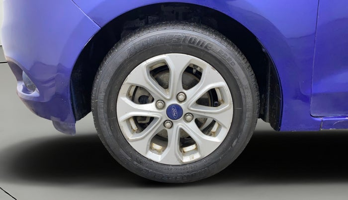 2016 Ford New Figo TITANIUM 1.2 PETROL MT, Petrol, Manual, 84,704 km, Left Front Wheel