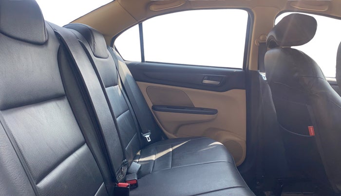 2019 Honda Amaze 1.2L I-VTEC VX, Petrol, Manual, 54,093 km, Right Side Rear Door Cabin