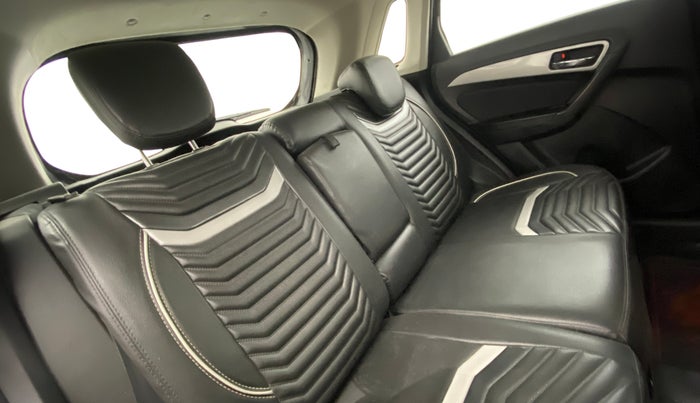 2021 Maruti Vitara Brezza ZXI, Petrol, Manual, 93,998 km, Right Side Rear Door Cabin