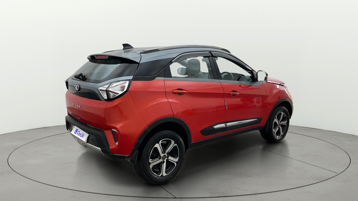 2022 Tata NEXON XZA PLUS (PREMIUM) PETROL, Petrol, Automatic, 42,535 km, Right Back Diagonal