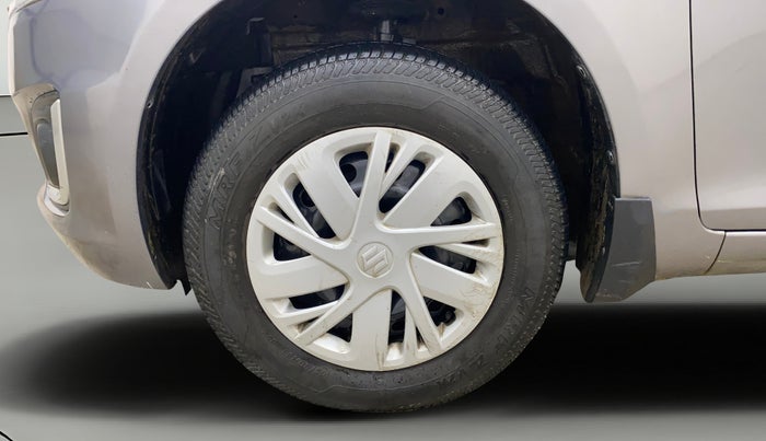 2015 Maruti Swift VXI, Petrol, Manual, 42,514 km, Left Front Wheel