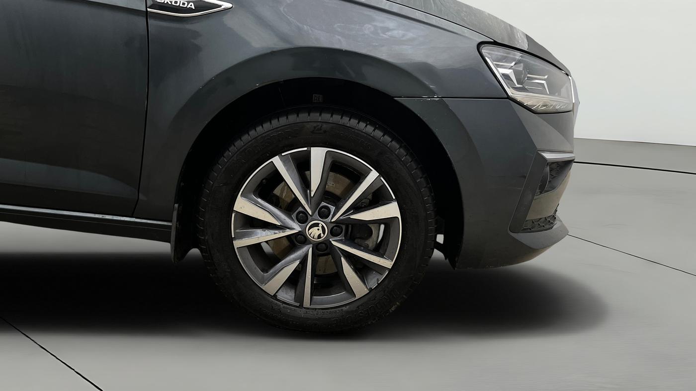 2022 Skoda SLAVIA STYLE 1.5L TSI DSG, Petrol, Automatic, 48,901 km, Right Front Wheel