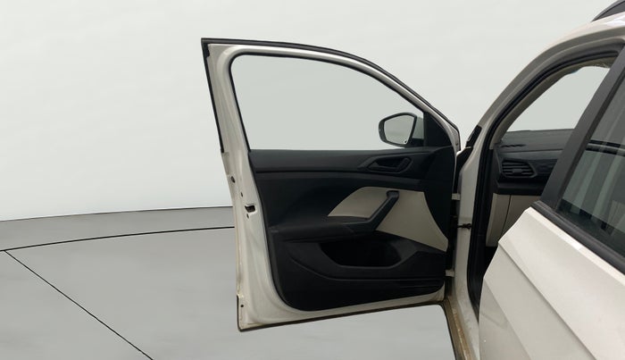 2022 Volkswagen TAIGUN COMFORTLINE 1.0 TSI MT, Petrol, Manual, 29,920 km, LHS Front Door